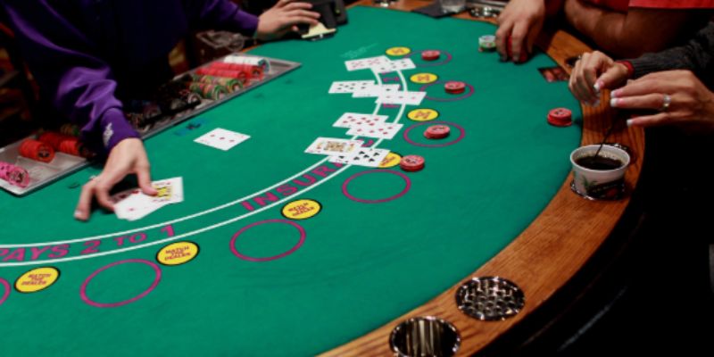 Áp dụng chiến thuật để thắng lớn trong Blackjack 